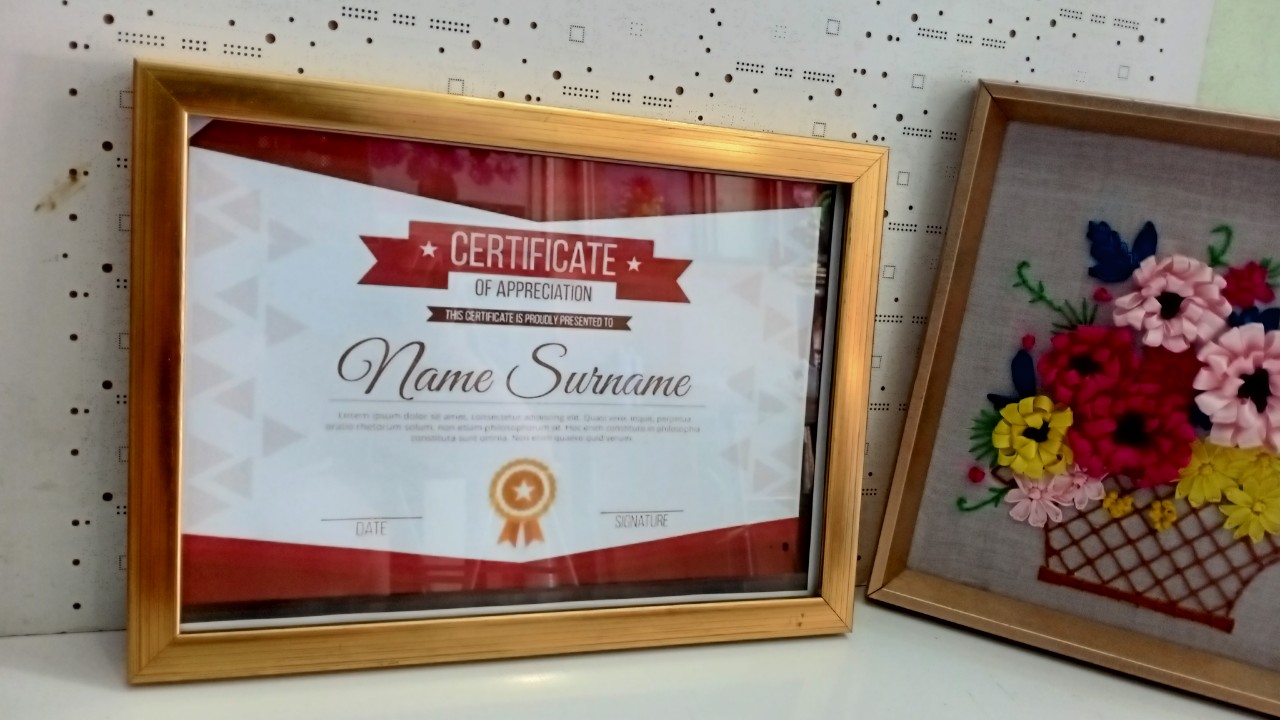 mau-khung-bang-khen-dep