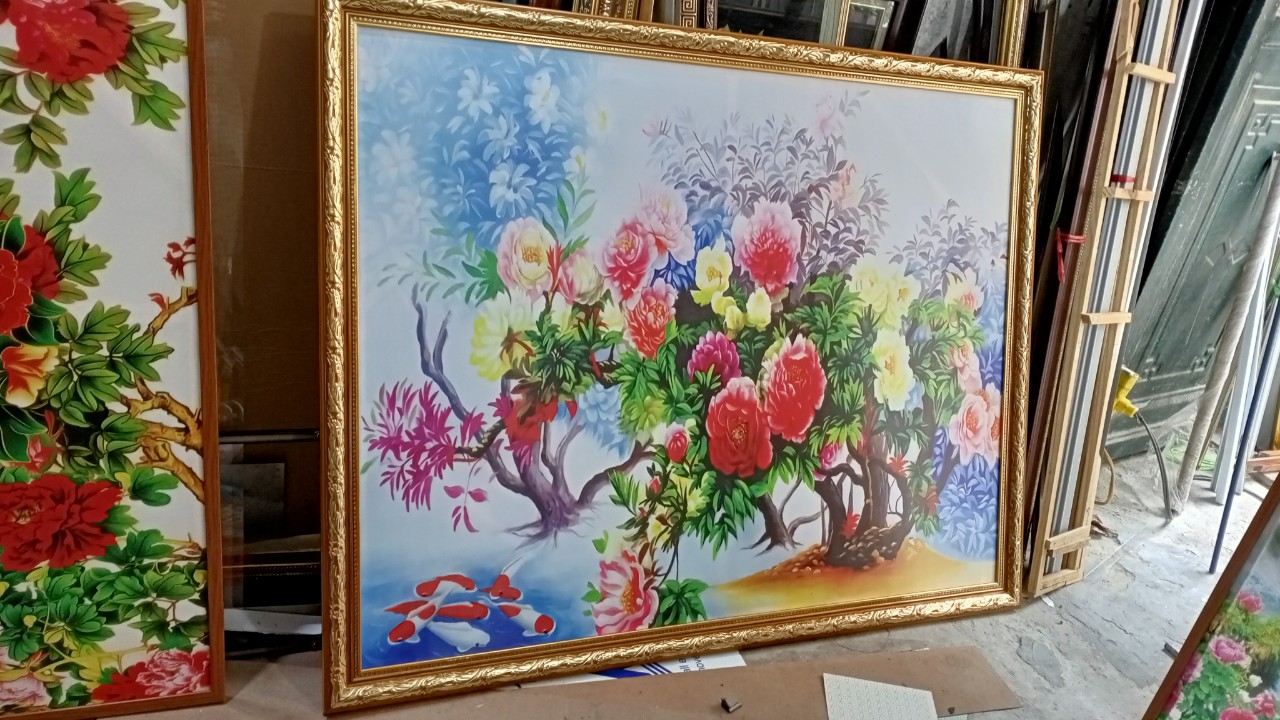 mau-tranh-canvas-mau-don-khoe-sac-phu-quy