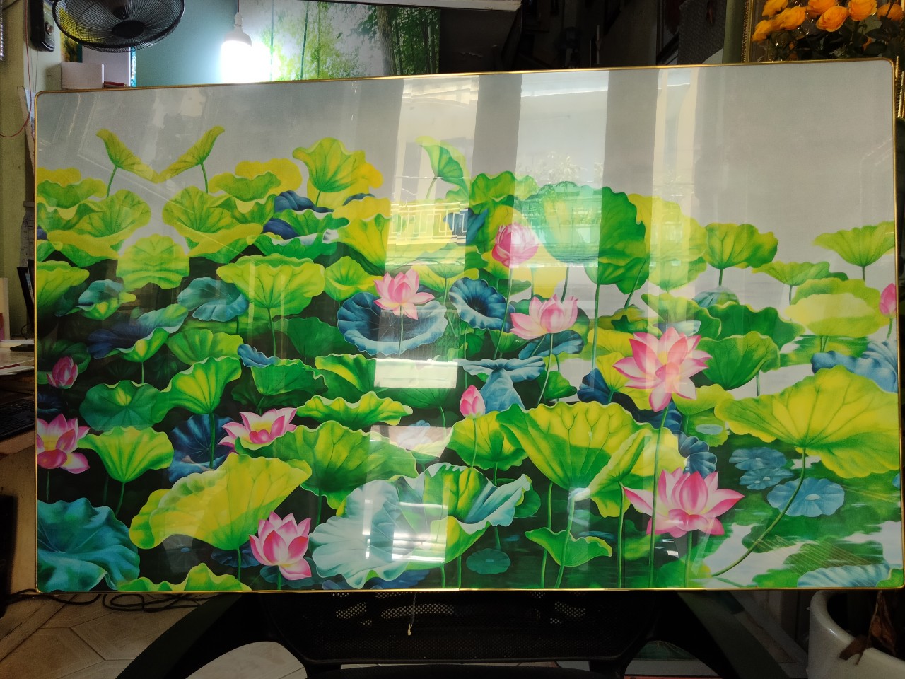 mau-tranh-trang-guong-hoa-sen-50985