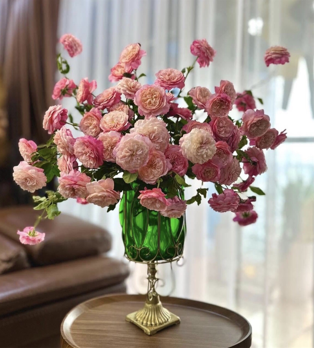 binh-cam-hoa-sat-my-thuat